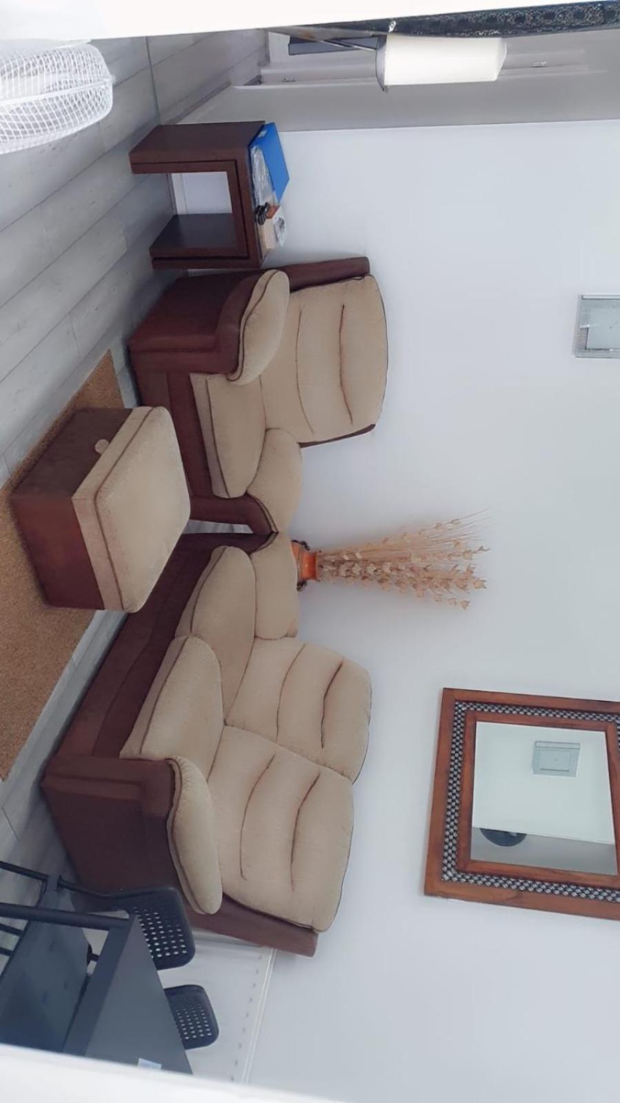 2 Bed 1St Floor Apartment-Own Entrance & Parking Portsmouth Bagian luar foto